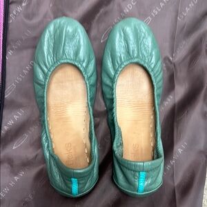 Tieks Pacific Green. Size 7. LOW Price.  FIRM